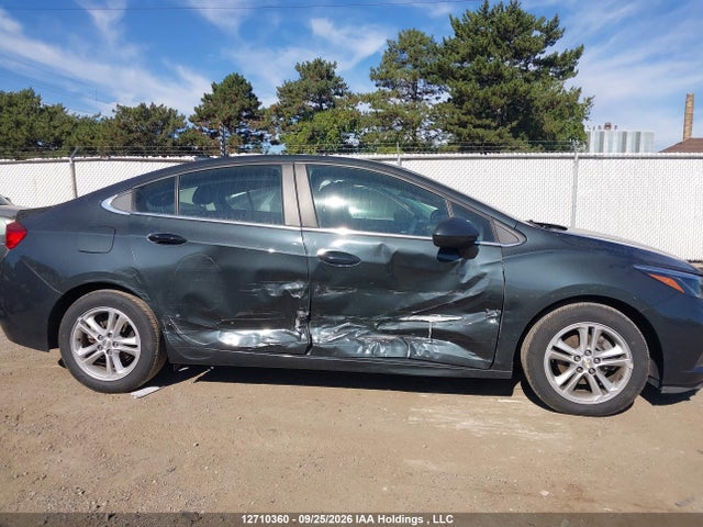 2018 Chevrolet Cruze Lt მანქანა იყიდება აუქციონზე, vin: 1G1BE5SM2J7194538, აუქციონის ნომერი: 12710360