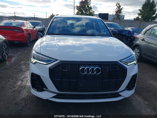 Audi Q3 2025 WA1DECF37S1112940 Image 12