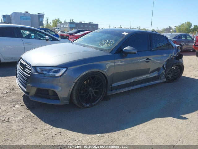 Audi A3 2.0t Progressiv 2018 WAUJ8GFF5J1000361 Image 2