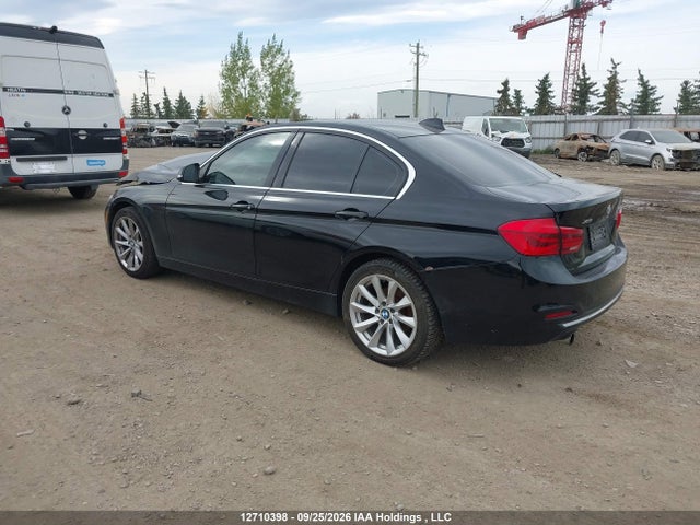12710398 :رقم المزاد ، WBA8E5G37HNU43985 vin ، 2017 Bmw 320i Xdrive مزاد بيع