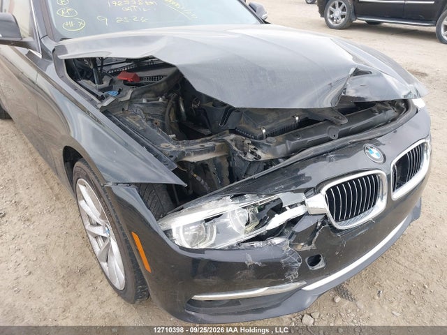 12710398 :رقم المزاد ، WBA8E5G37HNU43985 vin ، 2017 Bmw 320i Xdrive مزاد بيع