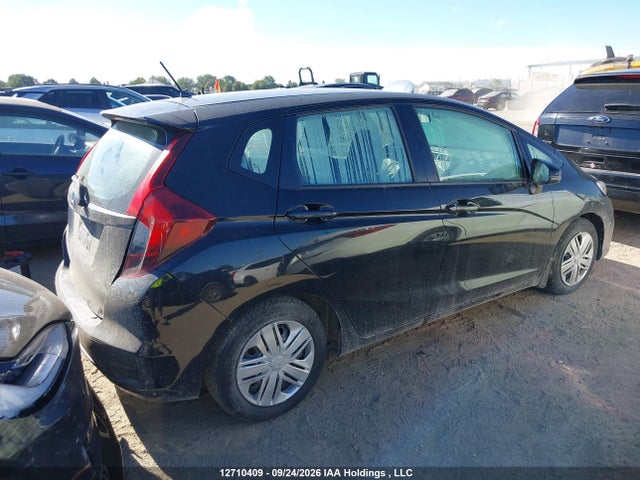 Продаж на аукціоні авто 2018 Honda Fit, vin: 3HGGK5H52JM102843, номер лоту: 12710409