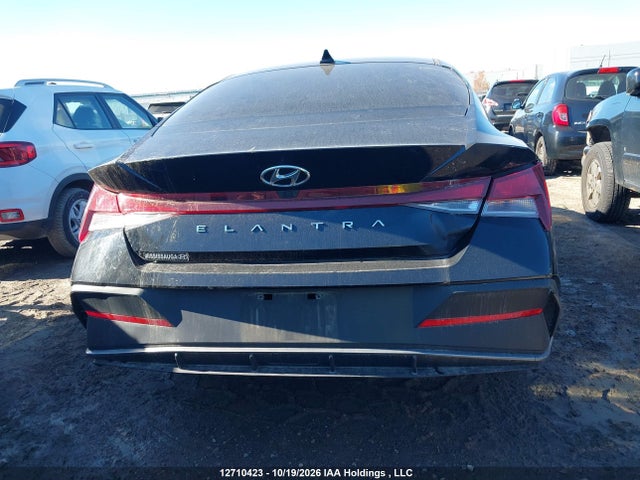 Hyundai Elantra Preferred With Tech Package 2025 KMHLM4DG8SU887869 Image 17
