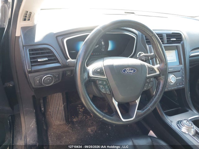 Ford Fusion Titanium 2019 3FA6P0RUXKR155885 Image 18