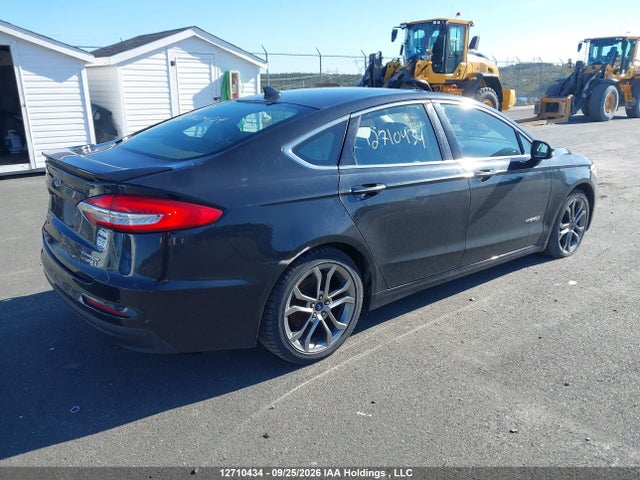 Ford Fusion Titanium 2019 3FA6P0RUXKR155885 Image 4