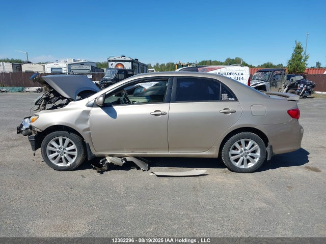 Продажа на аукционе авто 2010 Toyota Corolla Le, vin: 2T1BU4EE7AC198267, номер лота: 12382296