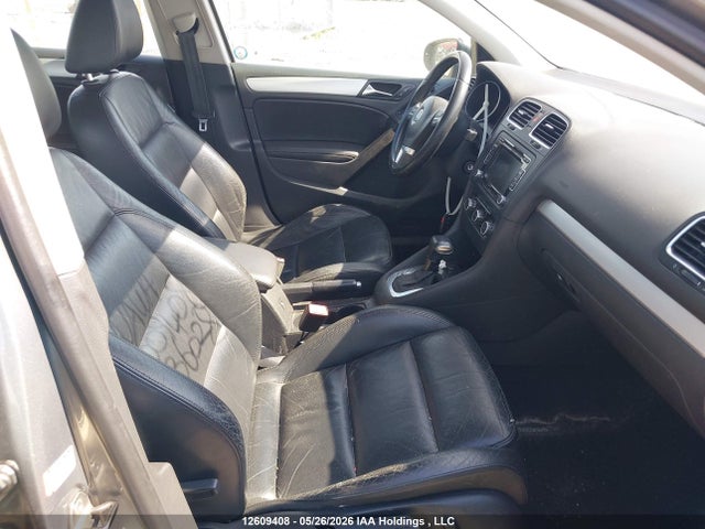 2010 Volkswagen Golf 2.5l Comfortline/2.5l Highline/2.5l Trendline მანქანა იყიდება აუქციონზე, vin: WVWDA9AJ4AW236028, აუქციონის ნომერი: 12609408
