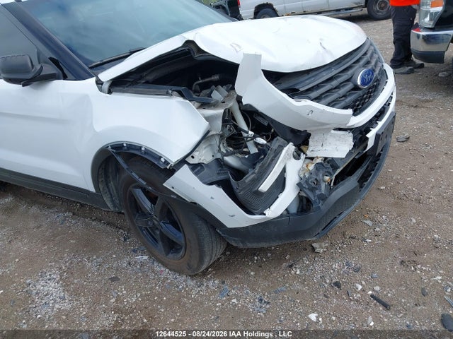 Ford Utility Police Interceptor 2017 1FM5K8AR1HGA64008 Image 6