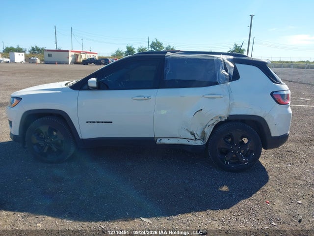 2020 Jeep Compass Altitude მანქანა იყიდება აუქციონზე, vin: 3C4NJCBB9LT135813, აუქციონის ნომერი: 12710451