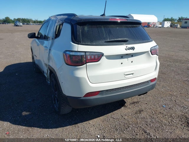 2020 Jeep Compass Altitude მანქანა იყიდება აუქციონზე, vin: 3C4NJCBB9LT135813, აუქციონის ნომერი: 12710451