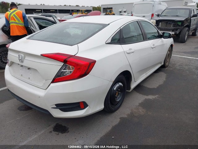 Honda Civic Ex 4dr 2018 2HGFC2F86JH000514 Image 4