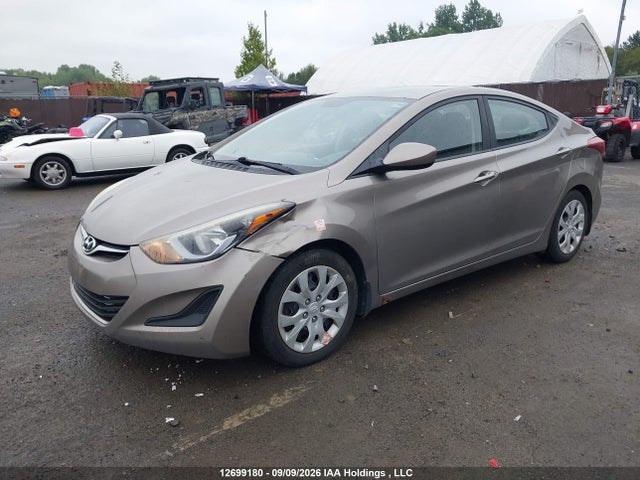 Hyundai ELANTRA GL 2015 5NPDH4AEXFH565413 Image 2
