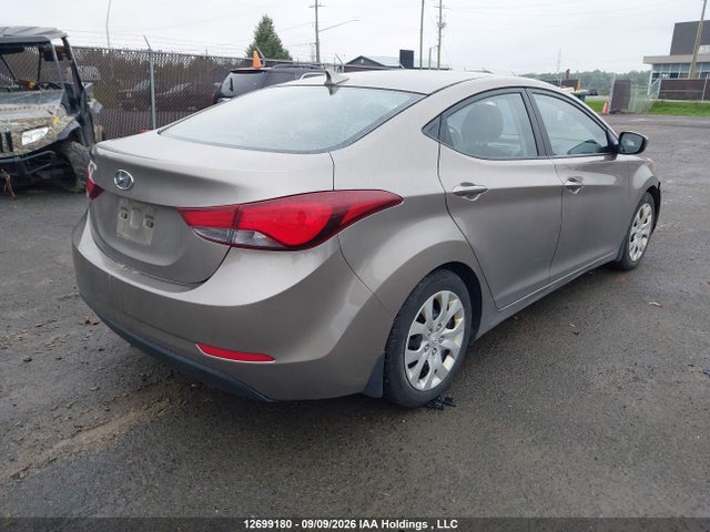 Hyundai ELANTRA GL 2015 5NPDH4AEXFH565413 Image 4