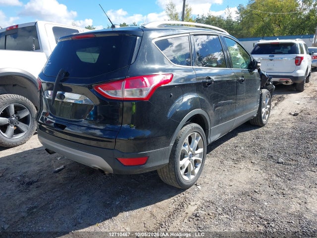 Ford Escape Titanium 2015 1FMCU9J96FUC69703 Image 4