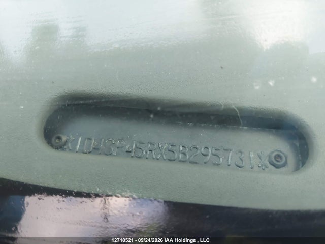 12710521 :رقم المزاد ، 1D4GP45RX5B295731 vin ، 2005 Dodge Caravan Sxt مزاد بيع