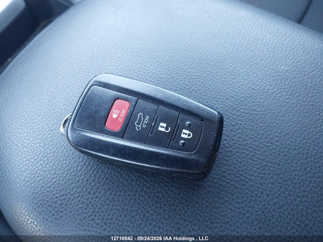 12710542 :رقم المزاد ، 2T3RWRFV3LW077894 vin ، 2020 Toyota Rav4 Hybrid Xle مزاد بيع