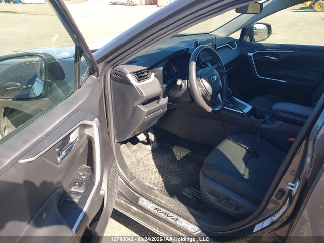 12710542 :رقم المزاد ، 2T3RWRFV3LW077894 vin ، 2020 Toyota Rav4 Hybrid Xle مزاد بيع