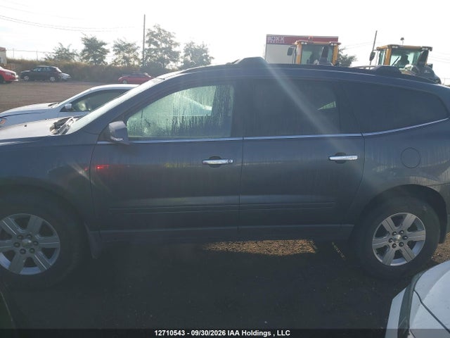 12710543 :رقم المزاد ، 1GNLRFED9AJ201321 vin ، 2010 Chevrolet Traverse Lt مزاد بيع