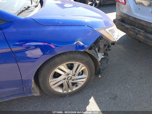 KMHD84LFXLU102951 Hyundai Elantra Preferred Auto Ivt