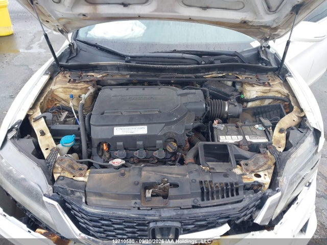12710580 :رقم المزاد ، 1HGCT2A84EA800243 vin ، 2014 Honda Accord Exl مزاد بيع