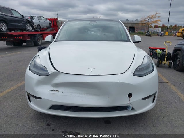 Tesla Model Y 2023 7SAYGDEE1PF591268 Image 13