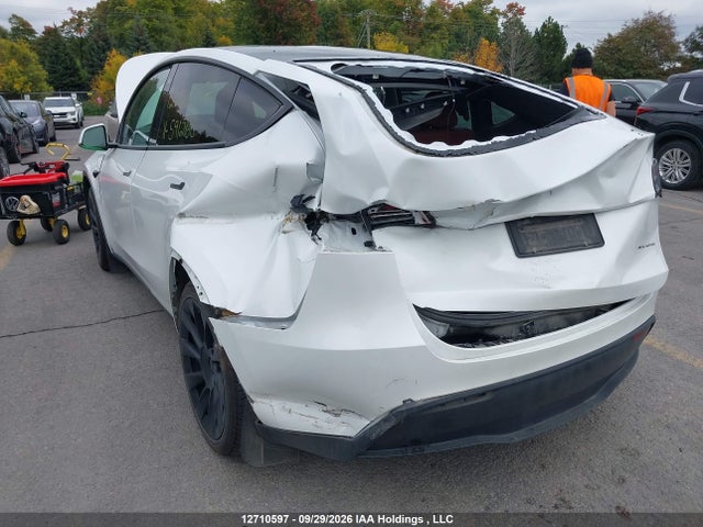 Tesla Model Y 2023 7SAYGDEE1PF591268 Image 6