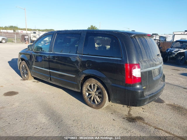 Продажа на аукционе авто 2015 Chrysler Town & Country, vin: 2C4RC1HG4FR738856, номер лота: 12710603