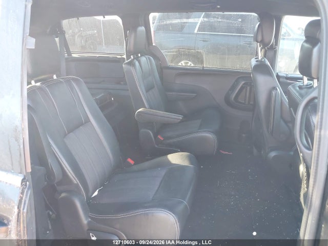Продажа на аукционе авто 2015 Chrysler Town & Country, vin: 2C4RC1HG4FR738856, номер лота: 12710603