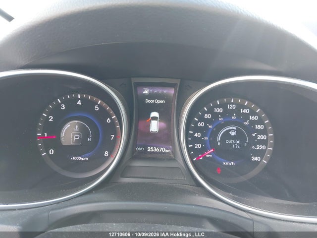 Продажа на аукционе авто 2015 Hyundai Santa Fe Sport 2.0t Limited, vin: 5XYZUDLA0FG233029, номер лота: 12710606