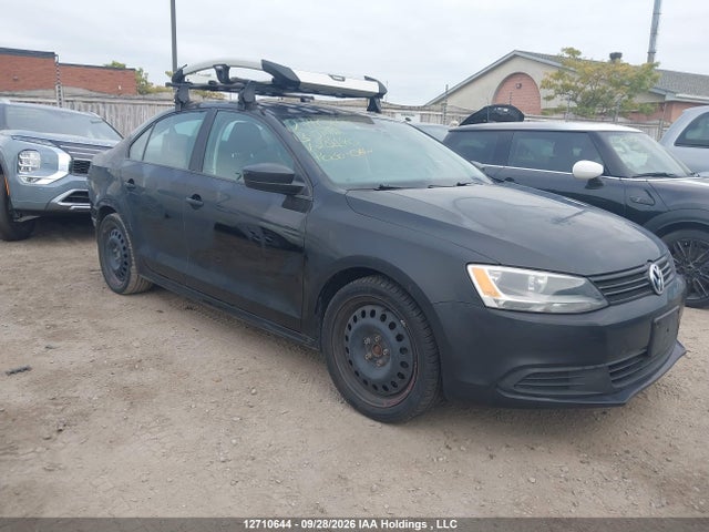 2013 Volkswagen Jetta S მანქანა იყიდება აუქციონზე, vin: 3VW2K7AJ4DM284140, აუქციონის ნომერი: 12710644