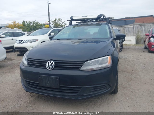2013 Volkswagen Jetta S მანქანა იყიდება აუქციონზე, vin: 3VW2K7AJ4DM284140, აუქციონის ნომერი: 12710644
