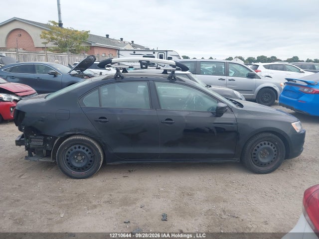 2013 Volkswagen Jetta S მანქანა იყიდება აუქციონზე, vin: 3VW2K7AJ4DM284140, აუქციონის ნომერი: 12710644
