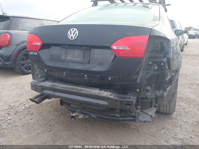 2013 Volkswagen Jetta S მანქანა იყიდება აუქციონზე, vin: 3VW2K7AJ4DM284140, აუქციონის ნომერი: 12710644