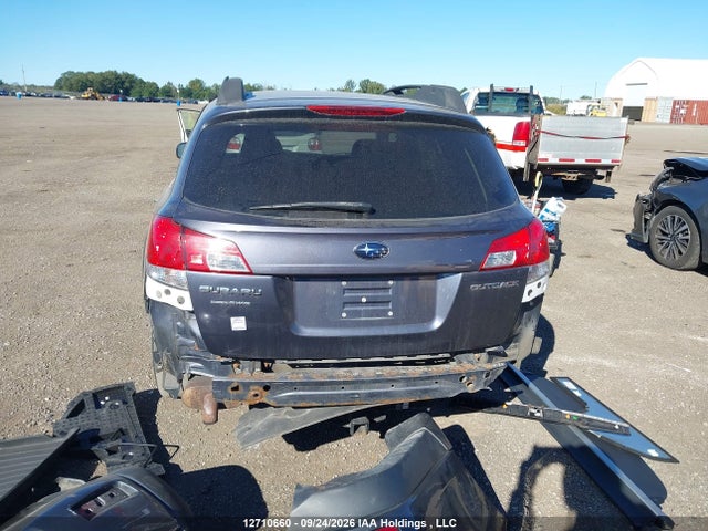 12710660 :رقم المزاد ، 4S4BRGDC0E1245390 vin ، 2014 Subaru Outback 2.5i Premium مزاد بيع
