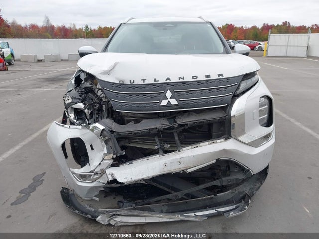 JA4J4UA80NZ616671 Mitsubishi Outlander Le/le Premium/se/sel