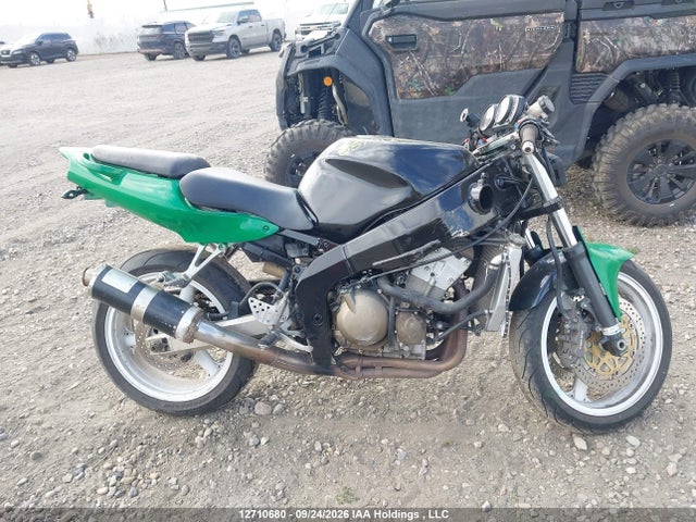 2001 Kawasaki Zx600 J1 მანქანა იყიდება აუქციონზე, vin: JKAZX4J171A035819, აუქციონის ნომერი: 12710680