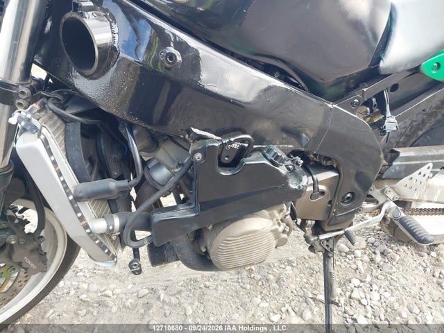 2001 Kawasaki Zx600 J1 მანქანა იყიდება აუქციონზე, vin: JKAZX4J171A035819, აუქციონის ნომერი: 12710680