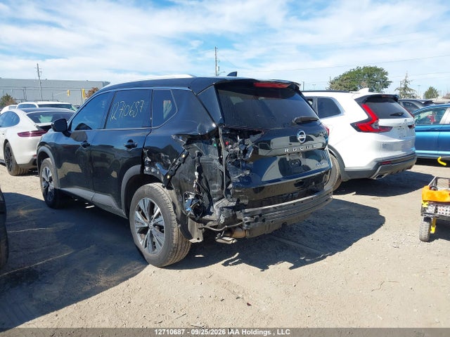 12710687 :رقم المزاد ، 5N1AT3BB2MC811696 vin ، 2021 Nissan Rogue Sv مزاد بيع