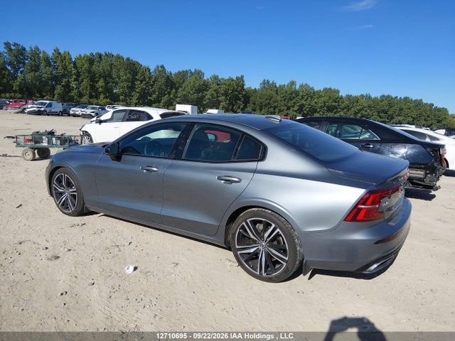 Aukcja sprzedaży 2021 Volvo S60 T5 R-design, vin: 7JR102TM7MG119547, numer aukcji: 12710695