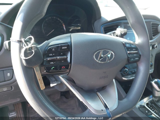 2019 Hyundai Ioniq Hybrid Essential მანქანა იყიდება აუქციონზე, vin: KMHC75LC9KU166455, აუქციონის ნომერი: 12710704