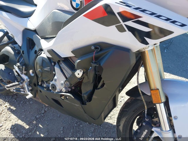 12710718 :رقم المزاد ، WB10P1305R6J62162 vin ، 2024 Bmw S 1000 Xr مزاد بيع