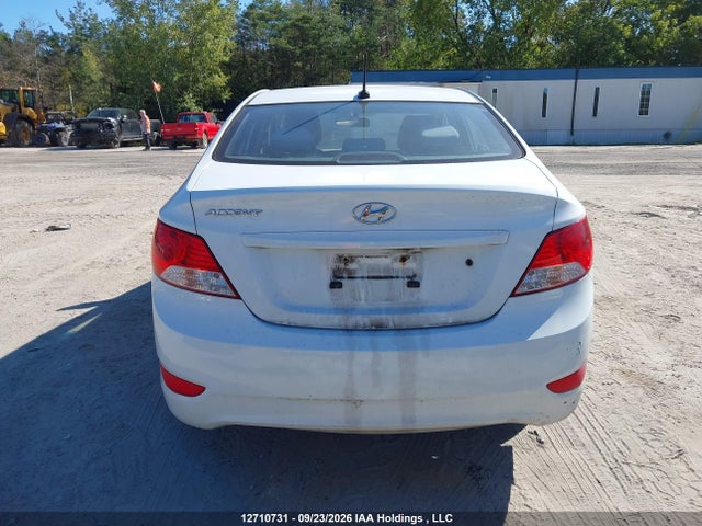 Hyundai Accent Gls/gs 2014 KMHCT4AE3EU770615 Image 16
