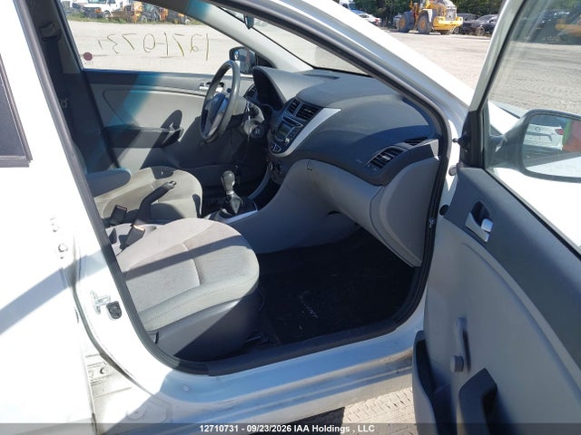 Hyundai Accent Gls/gs 2014 KMHCT4AE3EU770615 Image 5