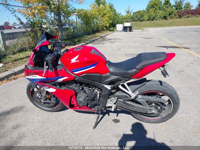 Honda CBR650 R 2025 MLHRH1564S5100348 Image 17