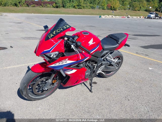 Honda CBR650 R 2025 MLHRH1564S5100348 Image 2
