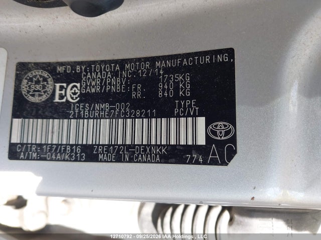 12710792 :رقم المزاد ، 2T1BURHE7FC328211 vin ، 2015 Toyota Corolla Le مزاد بيع