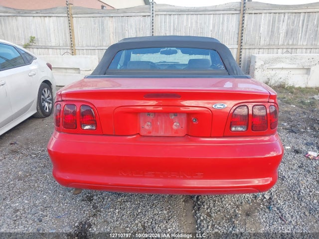 1996 Ford Mustang Convertible მანქანა იყიდება აუქციონზე, vin: 1FALP4448TF182485, აუქციონის ნომერი: 12710797