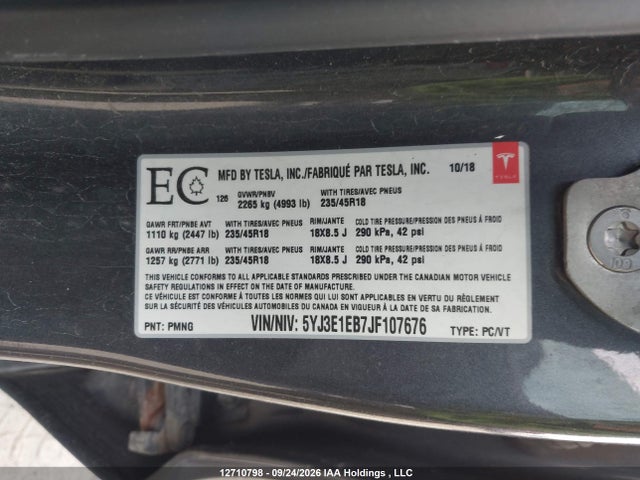 2018 Tesla Model 3 Long Range/performance მანქანა იყიდება აუქციონზე, vin: 5YJ3E1EB7JF107676, აუქციონის ნომერი: 12710798