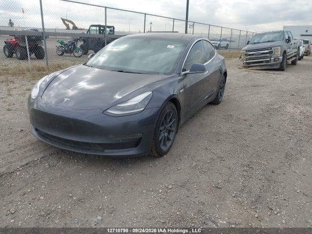 2018 Tesla Model 3 Long Range/performance მანქანა იყიდება აუქციონზე, vin: 5YJ3E1EB7JF107676, აუქციონის ნომერი: 12710798