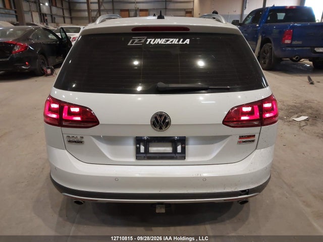 Aukcja sprzedaży 2017 Volkswagen Golf Alltrack 1.8 Tsi, vin: 3VWH17AU8HM507065, numer aukcji: 12710815